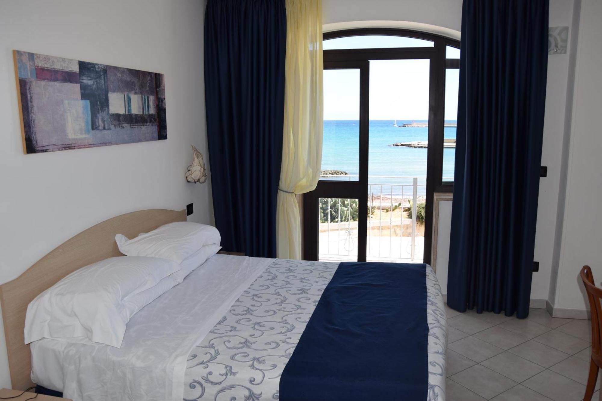 Hotel Profumo Di Mare Otranto Exterior photo