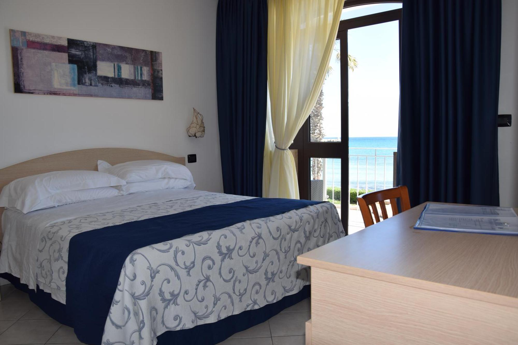 Hotel Profumo Di Mare Otranto Exterior photo